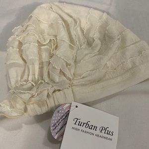 Ruffle dress headcover